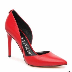 CALVIN KLEIN RED
SEBRINA PUMP Size 7.5